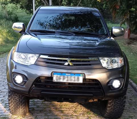 MITSUBISHI L200 TRITON 3.2 HPE 4X4 CD 16V TURBO INTERCOOLER DIESEL 4P AUTOMÁTICO